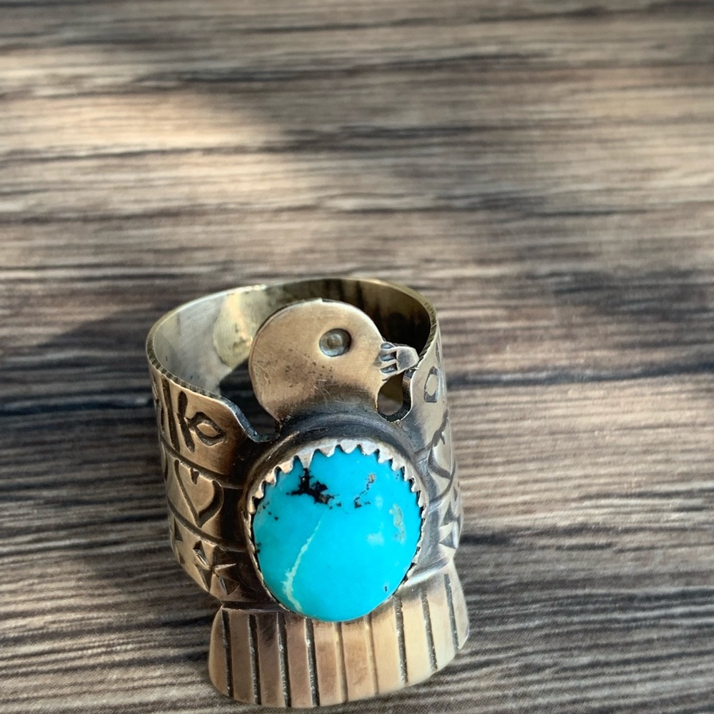 Yazzie Native American Navajo Authentic Turquoise Thunderbird Ring with Hearts - Picture 10 of 14